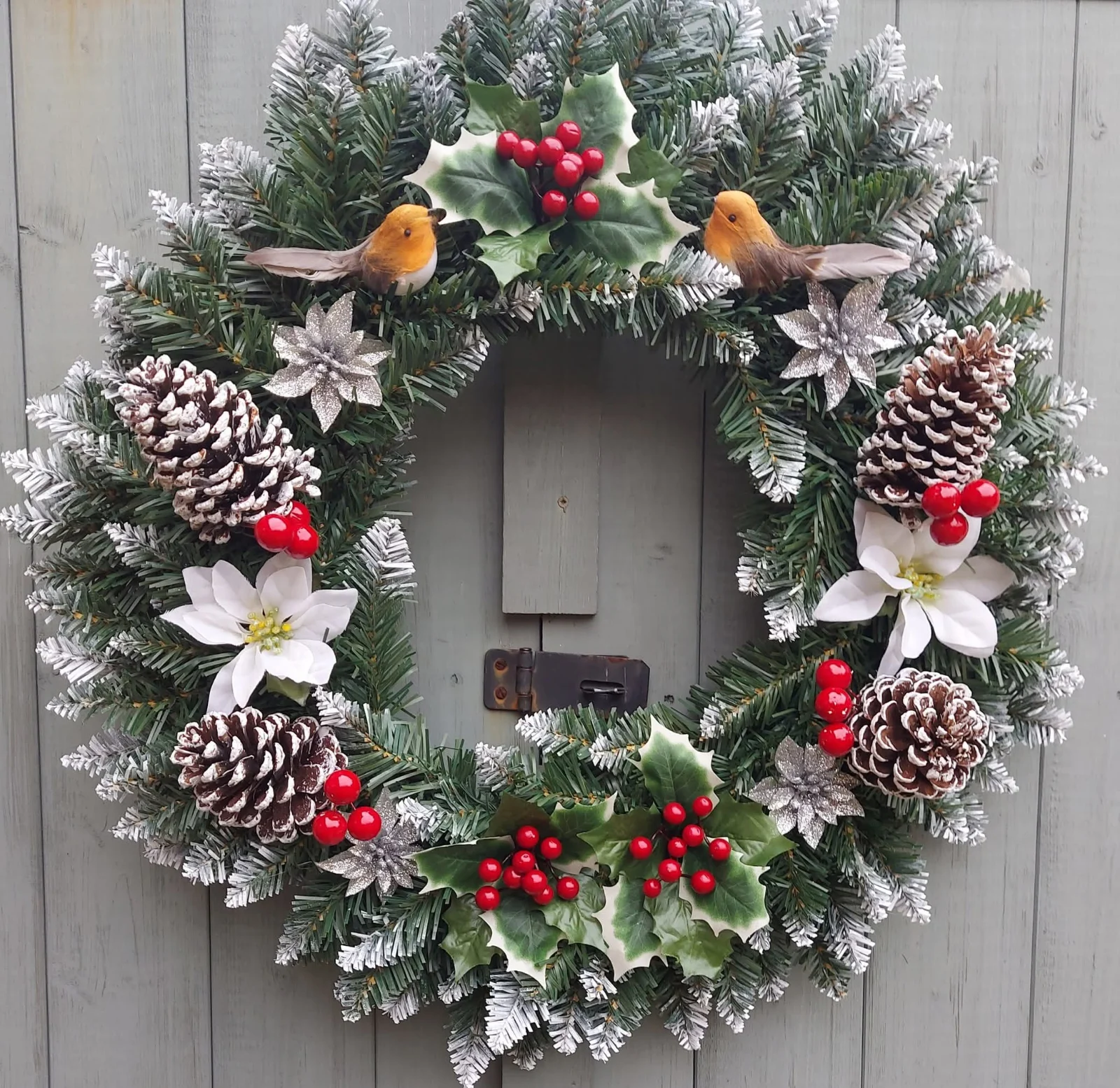 Christmas robin wreath